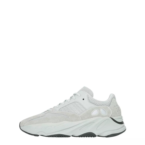 Adidas Yeezy Boost 700